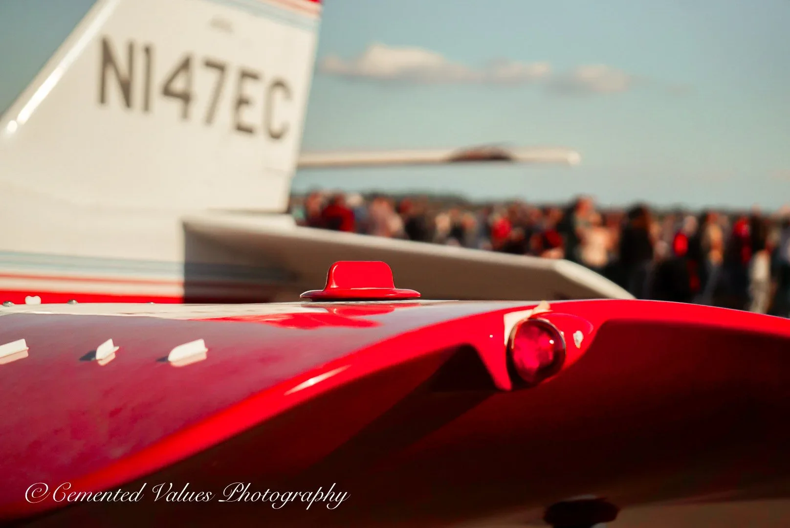 Piper Aztec PA23-250 wing detail at an airshow