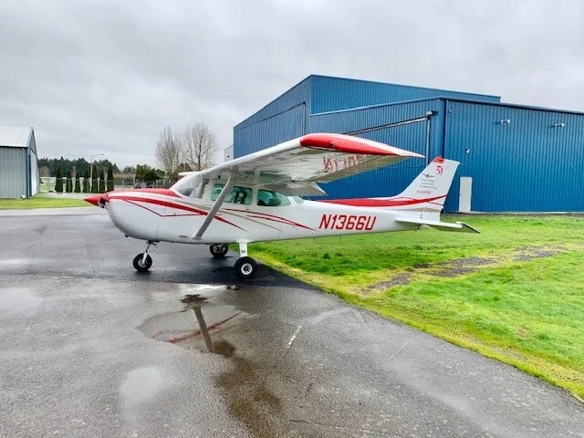 Fixed-wing aircraft on the ramp at McMinnville