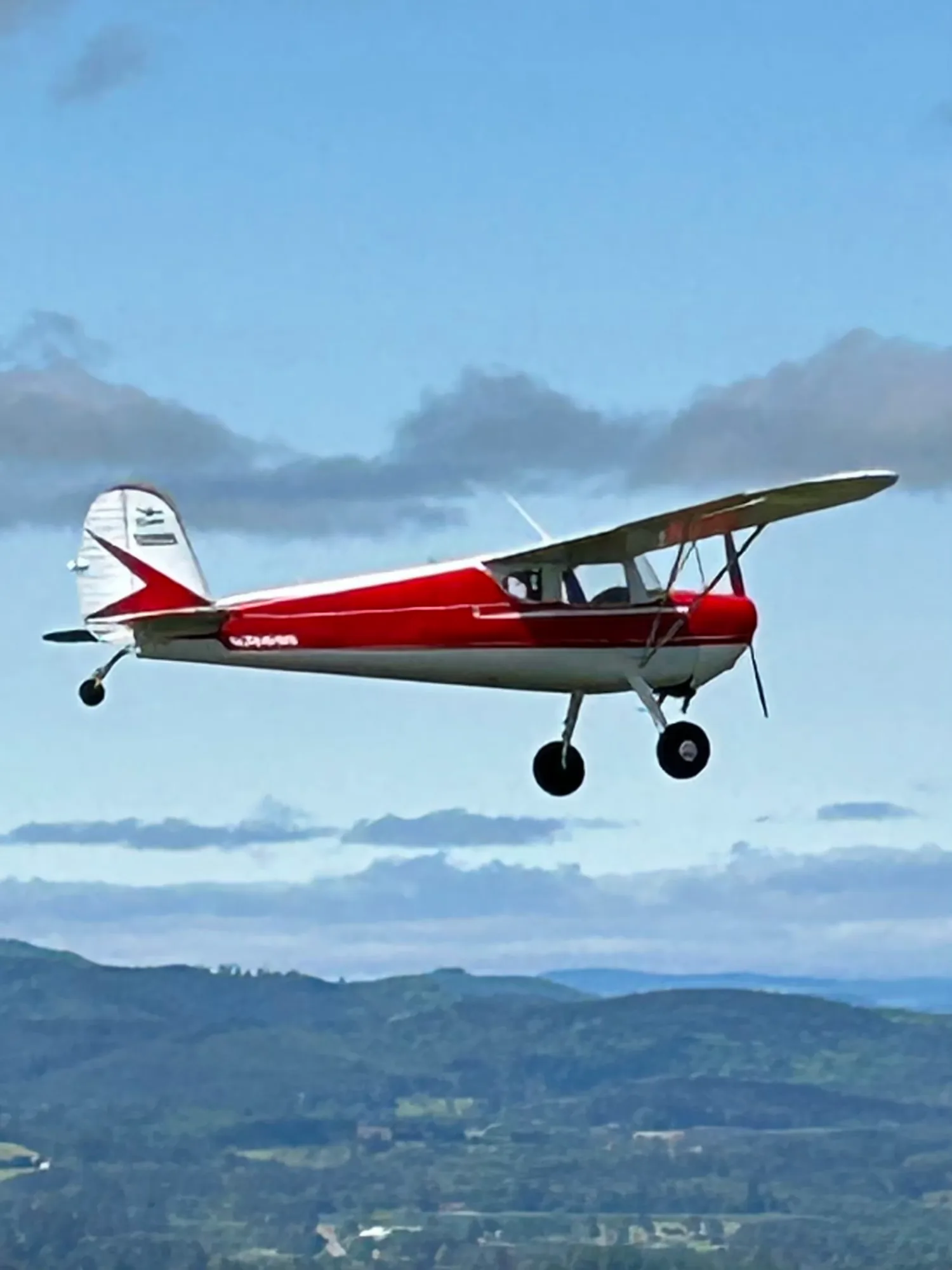 Cessna 140 tailwheel training airplane