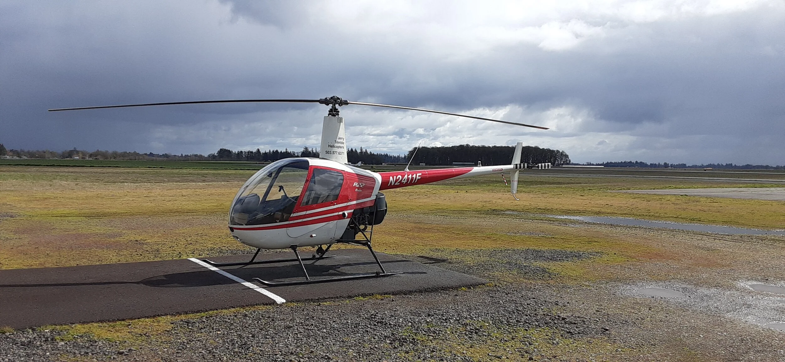 Robinson R-22 Beta training helicopter